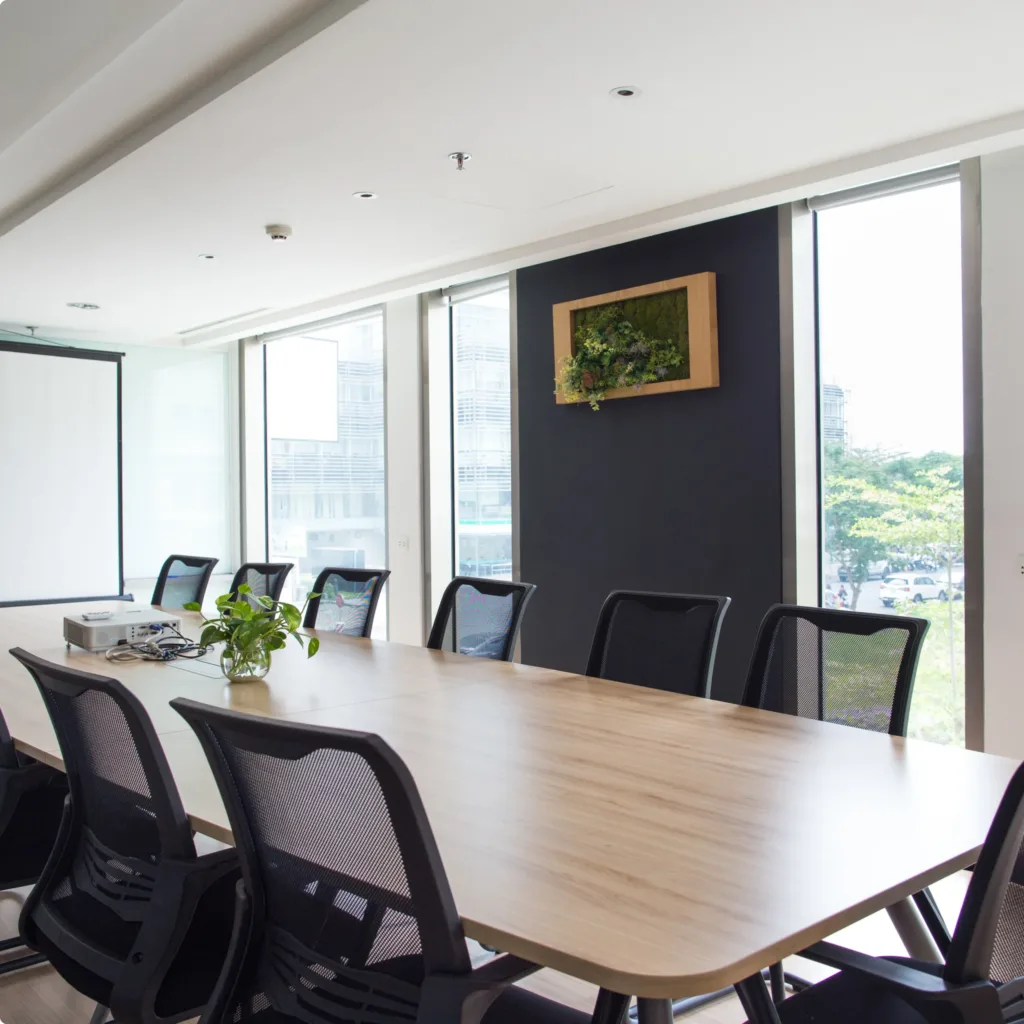 Allestimento sale riunioni di grandi dimensioni